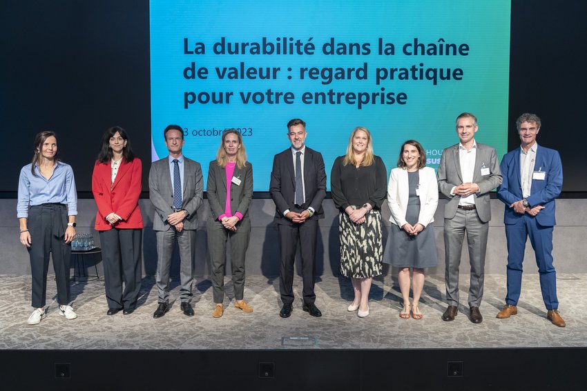 Les intervenants de la conférence sur la chaîne de valeur responsable