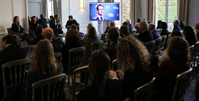 © BCFL/Maëlenn de Coatpont
M. Philippe SCHAUS, Nouveau président BCFL / PDG de Moët Hennessy (l’activité Vins et Spiritueux du groupe LVMH) et membre du Comité Exécutif de LVMH. © BCFL/Maëlenn de Coatpont
Conseil d'administration - En prés