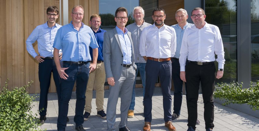 (De g. à dr.) : Marc Wagener, COO (Chief Operating Officer) de la Chambre de Commerce ; Tom Schaeffer, administrateur Goblet & Lavandier ; Jürgen Müller, administrateur Goblet & Lavandier ; Carlo Thelen, (CEO) directeur général de la Chambre de Comm