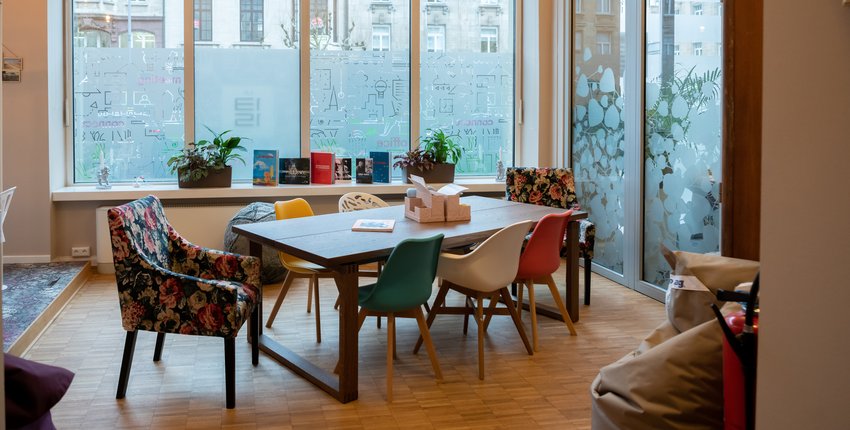 Les centres d’affaires Ginkgo proposent des espaces adaptés à différents besoins des clients professionnels : travail individuel ou en groupe, réunions, détente, repos, séances de créativité... les ambiances sont spécialement étudiées en cons
