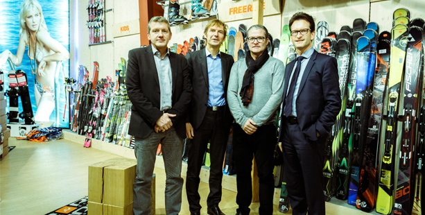 Lucien Bechtold, responsable de l'Espace Entreprises de la Chambre de Commerce; Claude Wagner et Marc Galli, directeur Citabel; Carlo Thelen, directeur général de la Chambre de Commerce
Les enseignes Citabel et Intersport se complétent et sont déclin