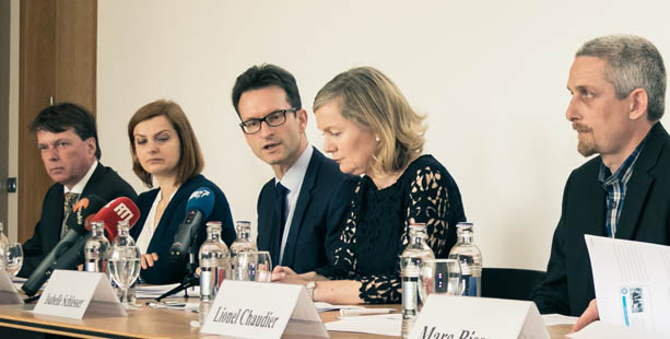 De gauche à droite: Luc Henzig (Chambre de Commerce), Izabela Wojcicka (Epicerie et salon de thé d'Autrefois), Carlo Thelen (Chambre de Commerce), Isabelle Schlesser (ADEM), Lionel Chaudier (Immo-Dépannages)