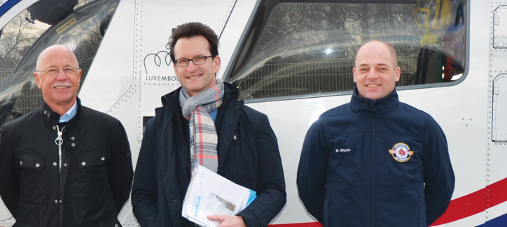 (de g. à d.) René Closter, président de LAA S.A et de LAR, Carlo Thelen et Bernd Wagner, pilote AR3